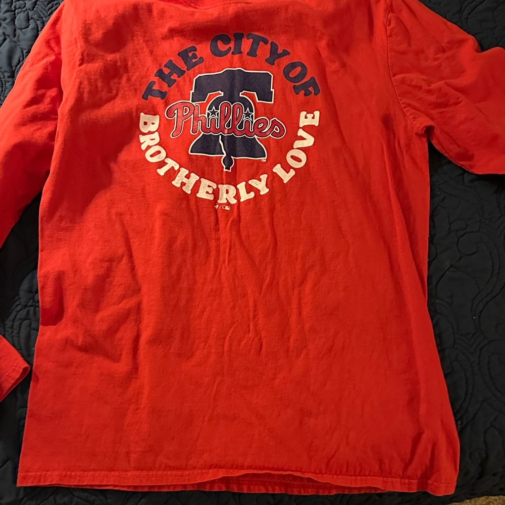 Fanatics Red Crew Neck Shirt